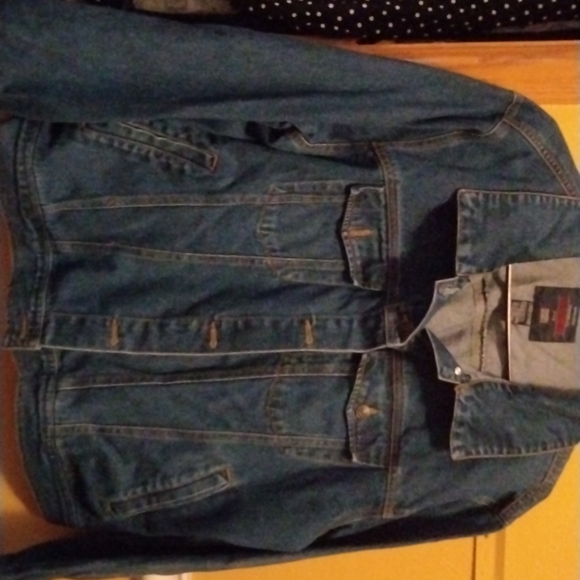 Jean Jacket - Picture 3 of 4